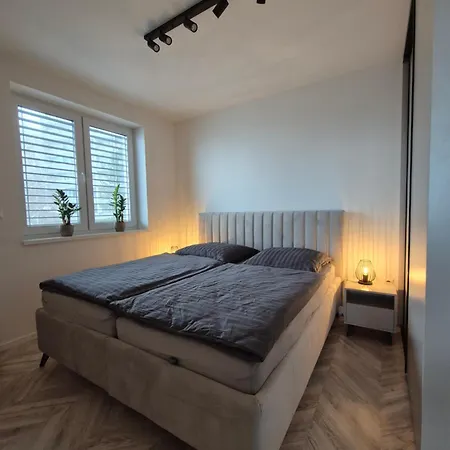 Apartmán Modern With Parking And Terrace - Trenčín