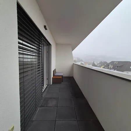 Appartamento Modern With Parking And Terrace - Trenčín