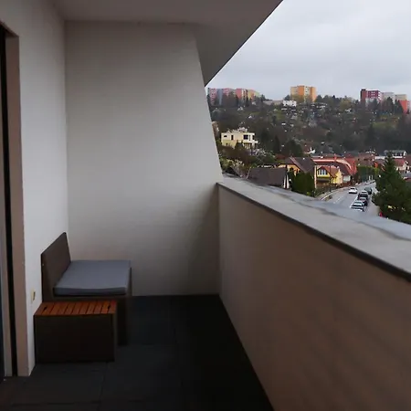 Apartament Modern With Parking And Terrace - Trenčín